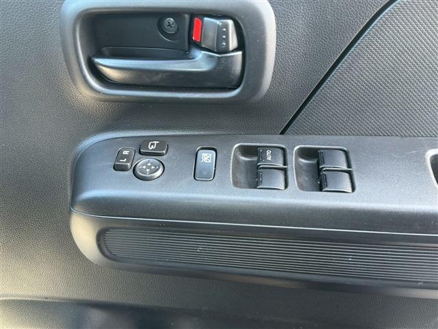 ワゴンR FX クリアランスソナー レーンアシスト 衝突被害軽減システム オートライト スマートキー 電動格納ミラー シートヒーター ベンチシート CVT 盗難防止システム ABS ESC CD(10枚目)