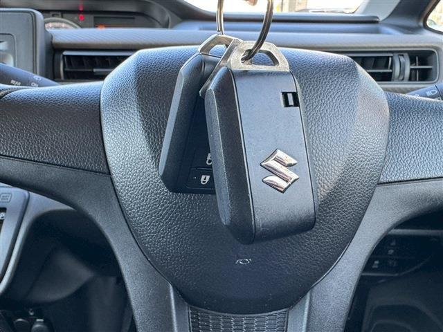 ワゴンR FX クリアランスソナー レーンアシスト 衝突被害軽減システム オートライト スマートキー 電動格納ミラー シートヒーター ベンチシート CVT 盗難防止システム ABS ESC CD(26枚目)