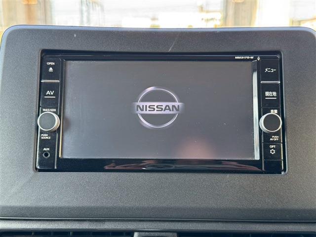 デイズ ハイウェイスター　Ｘ　４ＷＤ　バックカメラ　クリアランスソナー　衝突被害軽減システム　オートライト　ＬＥＤヘッドランプ　スマートキー　アイドリングストップ　電動格納ミラー　シートヒーター　ベンチシート　ＣＶＴ（5枚目）