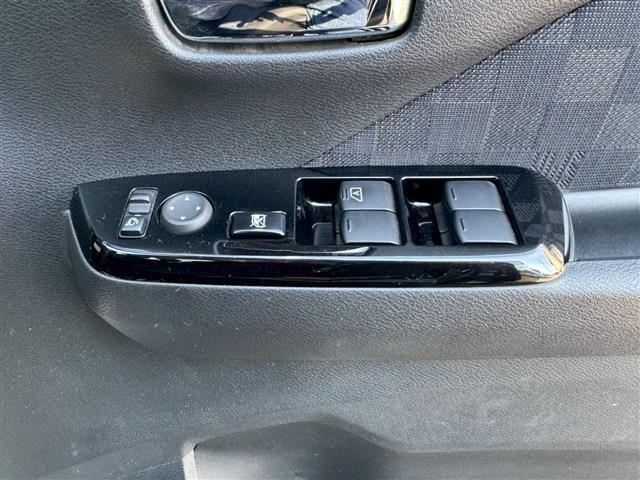 デイズ ハイウェイスター　Ｘ　４ＷＤ　バックカメラ　クリアランスソナー　衝突被害軽減システム　オートライト　ＬＥＤヘッドランプ　スマートキー　アイドリングストップ　電動格納ミラー　シートヒーター　ベンチシート　ＣＶＴ（11枚目）