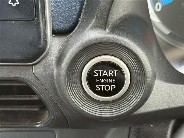 デイズ ハイウェイスター　Ｘ　全周囲カメラ　クリアランスソナー　衝突被害軽減システム　オートライト　ＬＥＤヘッドランプ　スマートキー　アイドリングストップ　電動格納ミラー　ベンチシート　ＣＶＴ　盗難防止システム　ＡＢＳ　ＥＳＣ（5枚目）