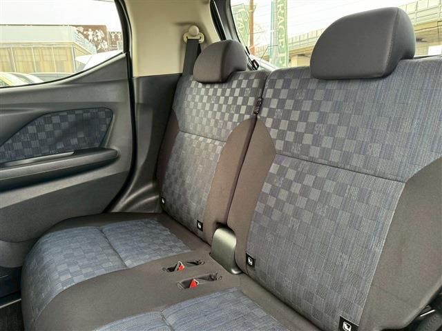 デイズ ハイウェイスター　Ｘ　全周囲カメラ　クリアランスソナー　衝突被害軽減システム　オートライト　ＬＥＤヘッドランプ　スマートキー　アイドリングストップ　電動格納ミラー　ベンチシート　ＣＶＴ　盗難防止システム　ＡＢＳ　ＥＳＣ（30枚目）