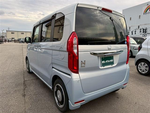 N-BOX G・Lホンダセンシング ETC バックカメラ 両側電動スライドドア クリアランスソナー オートクルーズコントロール レーンアシスト 衝突被害軽減システム オートライト LEDヘッドランプ スマートキー アイドリングストップ(17枚目)