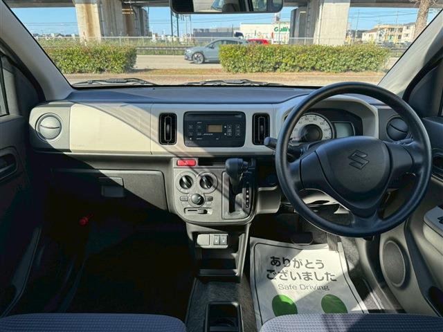 アルト Ｌ　４ＷＤ　オートライト　キーレスエントリー　アイドリングストップ　電動格納ミラー　シートヒーター　ＣＶＴ　盗難防止システム　ＡＢＳ　ＥＳＣ　ＣＤ　ミュージックプレイヤー接続可　衝突安全ボディ　エアコン（2枚目）