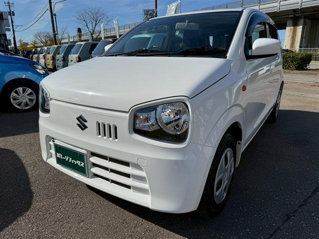アルト Ｌ　４ＷＤ　オートライト　キーレスエントリー　アイドリングストップ　電動格納ミラー　シートヒーター　ＣＶＴ　盗難防止システム　ＡＢＳ　ＥＳＣ　ＣＤ　ミュージックプレイヤー接続可　衝突安全ボディ　エアコン（12枚目）