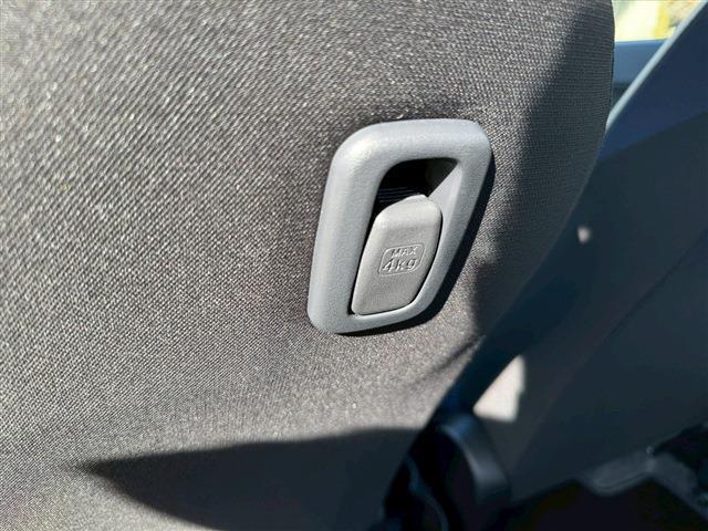 アルト Ｌ　４ＷＤ　オートライト　キーレスエントリー　アイドリングストップ　電動格納ミラー　シートヒーター　ＣＶＴ　盗難防止システム　ＡＢＳ　ＥＳＣ　ＣＤ　ミュージックプレイヤー接続可　衝突安全ボディ　エアコン（39枚目）