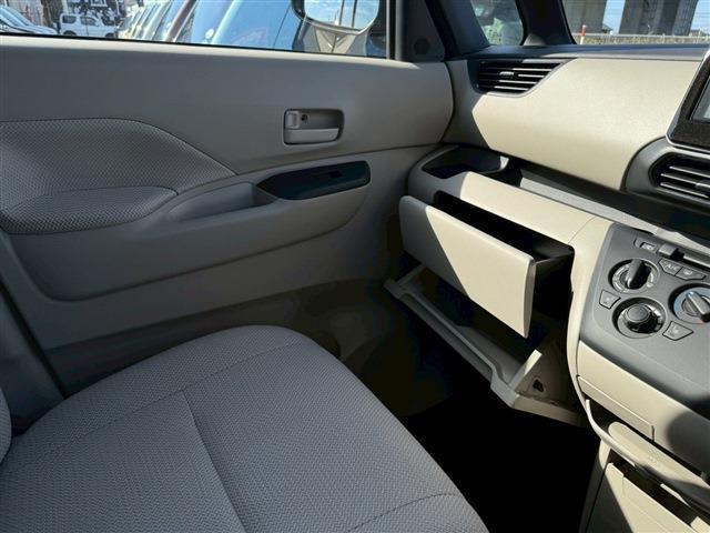 ｅＫスペース Ｍ　バックカメラ　両側スライドドア　ナビ　ＴＶ　クリアランスソナー　レーンアシスト　衝突被害軽減システム　オートライト　ＬＥＤヘッドランプ　キーレスエントリー　アイドリングストップ　電動格納ミラー（44枚目）