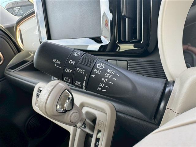 ワゴンＲスマイル ハイブリッドＸ　両側電動スライドドア　クリアランスソナー　オートクルーズコントロール　レーンアシスト　衝突被害軽減システム　オートライト　ＬＥＤヘッドランプ　スマートキー　アイドリングストップ　電動格納ミラー（8枚目）