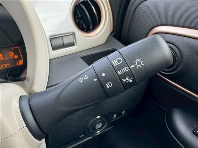 ワゴンＲスマイル ハイブリッドＸ　両側電動スライドドア　クリアランスソナー　オートクルーズコントロール　レーンアシスト　衝突被害軽減システム　オートライト　ＬＥＤヘッドランプ　スマートキー　アイドリングストップ　電動格納ミラー（9枚目）