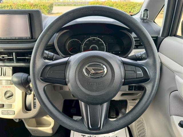 ムーヴ L SAIII 4WD ETC バックカメラ ナビ クリアランスソナー 衝突被害軽減システム オートマチックハイビーム キーレスエントリー アイドリングストップ 電動格納ミラー シートヒーター ベンチシート CVT(3枚目)