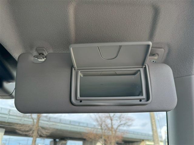 ハスラー Ｇ　ＥＴＣ　ナビ　ＴＶ　レーンアシスト　衝突被害軽減システム　スマートキー　アイドリングストップ　電動格納ミラー　シートヒーター　ベンチシート　ＣＶＴ　盗難防止システム　ＡＢＳ　ＥＳＣ　ＣＤ　ＵＳＢ（38枚目）