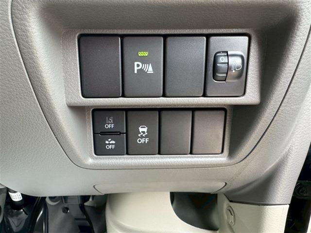 エブリイ ＰＡリミテッド　４ＷＤ　ＭＴ　衝突被害軽減システム　クリアランスソナー　レーンアシスト　両側スライドドア　キーレスエントリー　オートライト　盗難防止システム　アルミホイール　ＡＢＳ　ＥＳＣ　エアコン（6枚目）