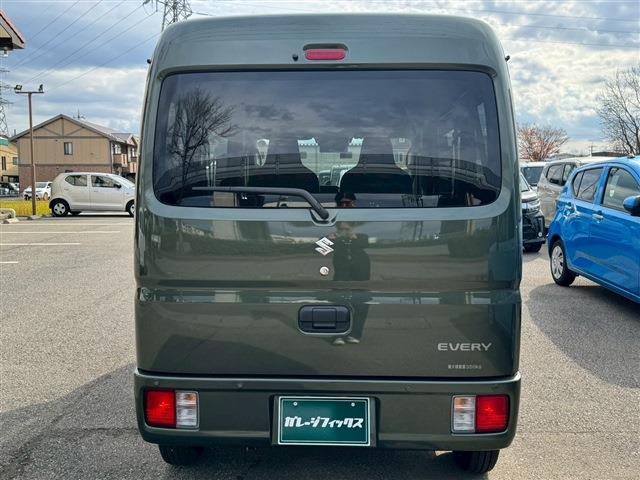 エブリイ ＰＡリミテッド　４ＷＤ　ＭＴ　衝突被害軽減システム　クリアランスソナー　レーンアシスト　両側スライドドア　キーレスエントリー　オートライト　盗難防止システム　アルミホイール　ＡＢＳ　ＥＳＣ　エアコン（16枚目）