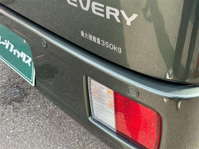 エブリイ ＰＡリミテッド　４ＷＤ　ＭＴ　衝突被害軽減システム　クリアランスソナー　レーンアシスト　両側スライドドア　キーレスエントリー　オートライト　盗難防止システム　アルミホイール　ＡＢＳ　ＥＳＣ　エアコン（39枚目）