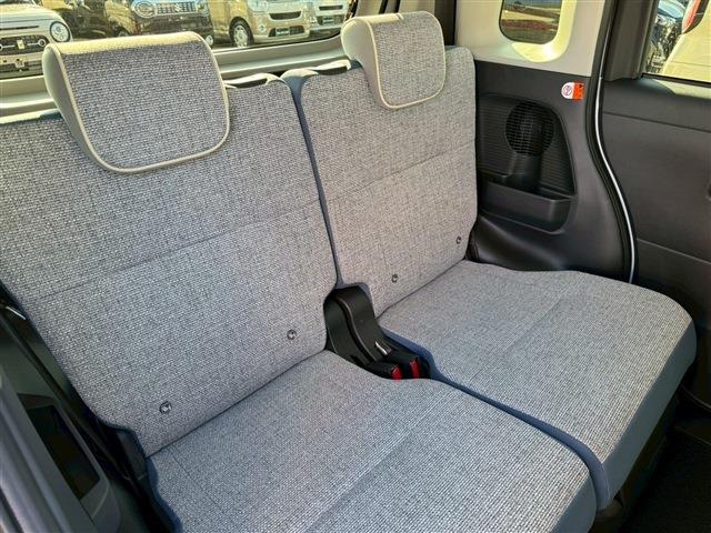 ムーヴキャンバス ストライプスＧ　バックカメラ　両側電動スライドドア　ナビ　ＴＶ　クリアランスソナー　レーンアシスト　衝突被害軽減システム　オートライト　ＬＥＤヘッドランプ　スマートキー　アイドリングストップ　電動格納ミラー（31枚目）