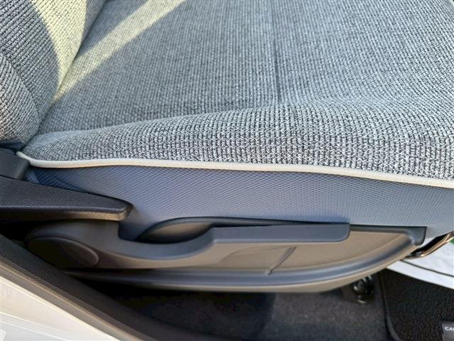 ムーヴキャンバス ストライプスＧ　バックカメラ　両側電動スライドドア　ナビ　ＴＶ　クリアランスソナー　レーンアシスト　衝突被害軽減システム　オートライト　ＬＥＤヘッドランプ　スマートキー　アイドリングストップ　電動格納ミラー（53枚目）