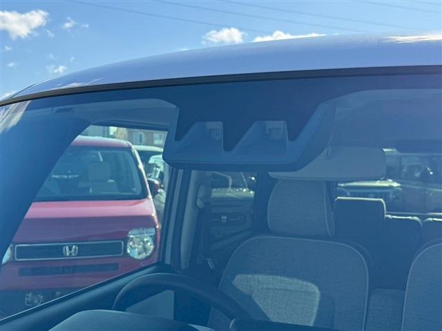 ムーヴキャンバス ストライプスＧ　バックカメラ　両側電動スライドドア　ナビ　ＴＶ　クリアランスソナー　レーンアシスト　衝突被害軽減システム　オートライト　ＬＥＤヘッドランプ　スマートキー　アイドリングストップ　電動格納ミラー（55枚目）