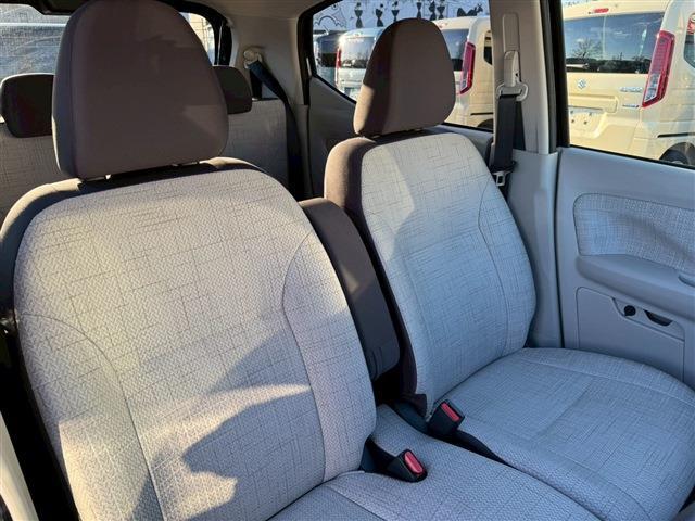 ｅＫワゴン Ｍ　バックカメラ　ナビ　ＴＶ　クリアランスソナー　レーンアシスト　衝突被害軽減システム　オートライト　キーレスエントリー　アイドリングストップ　電動格納ミラー　シートヒーター　ベンチシート　ＣＶＴ（25枚目）