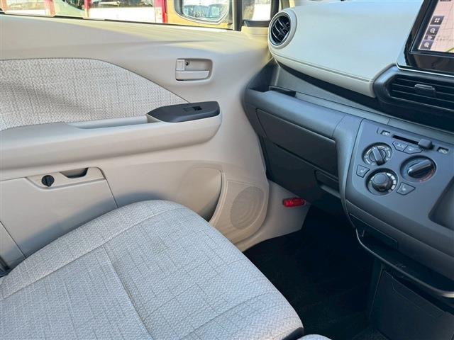 ｅＫワゴン Ｍ　バックカメラ　ナビ　ＴＶ　クリアランスソナー　レーンアシスト　衝突被害軽減システム　オートライト　キーレスエントリー　アイドリングストップ　電動格納ミラー　シートヒーター　ベンチシート　ＣＶＴ（48枚目）