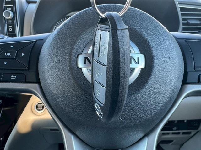 ルークス Ｘ　ドライブレコーダー　全周囲カメラ　両側電動スライドドア　クリアランスソナー　衝突被害軽減システム　オートライト　スマートキー　アイドリングストップ　電動格納ミラー　ベンチシート　ＣＶＴ（33枚目）