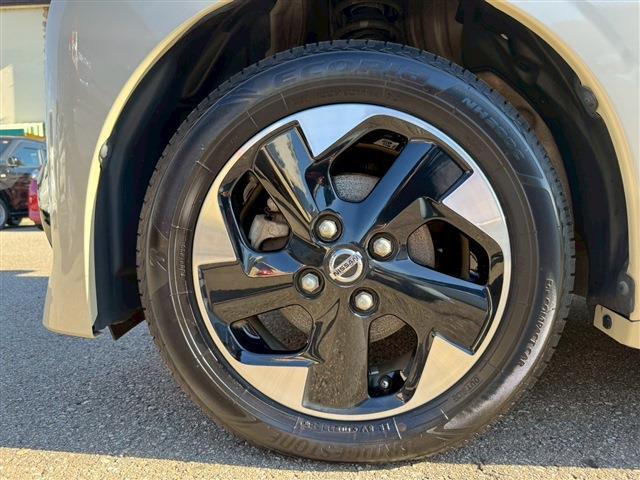 ルークス ハイウェイスター　Ｘ　プロパイロットエディション　ＥＴＣ　全周囲カメラ　両側電動スライドドア　ナビ　ＴＶ　クリアランスソナー　オートクルーズコントロール　レーンアシスト　衝突被害軽減システム　オートライト　ＬＥＤヘッドランプ　スマートキー（20枚目）