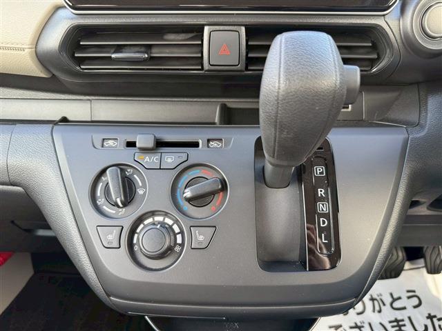 eKワゴン M バックカメラ ナビ TV クリアランスソナー レーンアシスト 衝突被害軽減システム オートライト キーレスエントリー アイドリングストップ 電動格納ミラー シートヒーター ベンチシート CVT(6枚目)