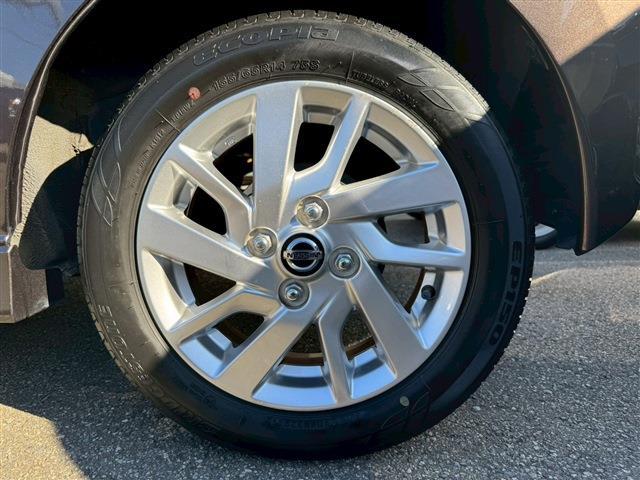 デイズ ハイウェイスター　Ｘ　全周囲カメラ　ナビ　ＴＶ　クリアランスソナー　衝突被害軽減システム　オートライト　ＬＥＤヘッドランプ　スマートキー　アイドリングストップ　電動格納ミラー　ベンチシート　ＣＶＴ　盗難防止システム　ＡＢＳ（22枚目）