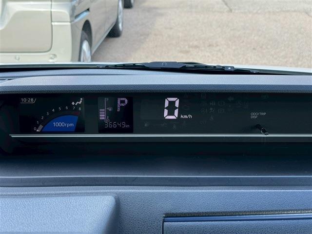 タント Ｘ　ＥＴＣ　バックカメラ　両側スライド・片側電動　ナビ　ＴＶ　クリアランスソナー　レーンアシスト　衝突被害軽減システム　オートライト　ＬＥＤヘッドランプ　スマートキー　アイドリングストップ　電動格納ミラー（34枚目）