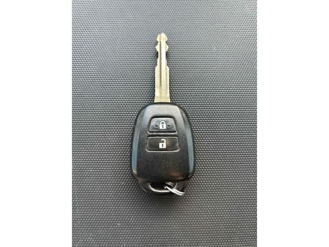 ハイエースバン ＤＸ　４ＷＤ　ドライブレコーダー　ＥＴＣ　スライドドア　キーレスエントリー　電動格納ミラー　ＭＴ　Ｂｌｕｅｔｏｏｔｈ　１００Ｖ電源　エアコン　パワーウィンドウ　運転席エアバッグ　助手席エアバッグ（8枚目）