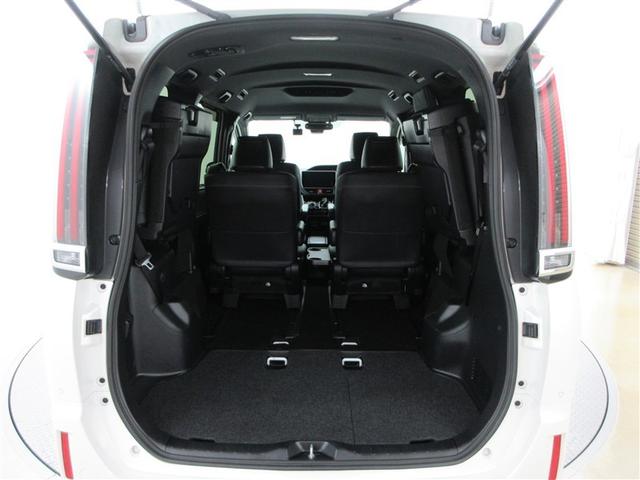 エスクァイア ハイブリッドＧｉ　フルセグ　メモリーナビ　ＤＶＤ再生　バックカメラ　衝突被害軽減システム　ＥＴＣ　ドラレコ　両側電動スライド　ＬＥＤヘッドランプ　乗車定員７人　３列シート　ワンオーナー（32枚目）