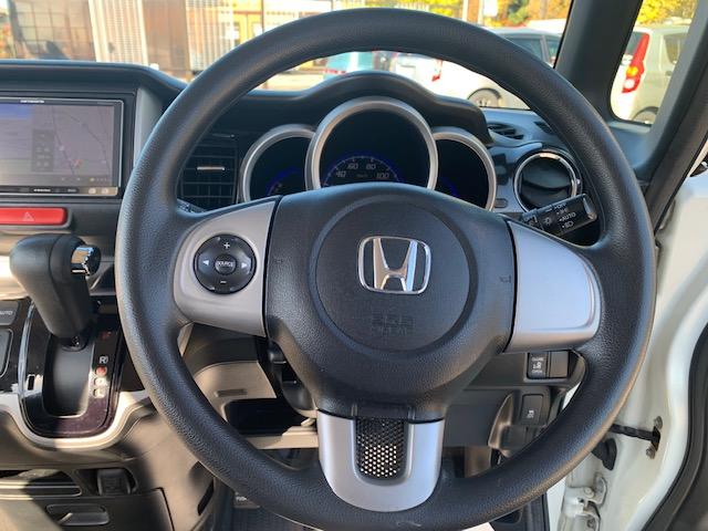 ステアリングスイッチ