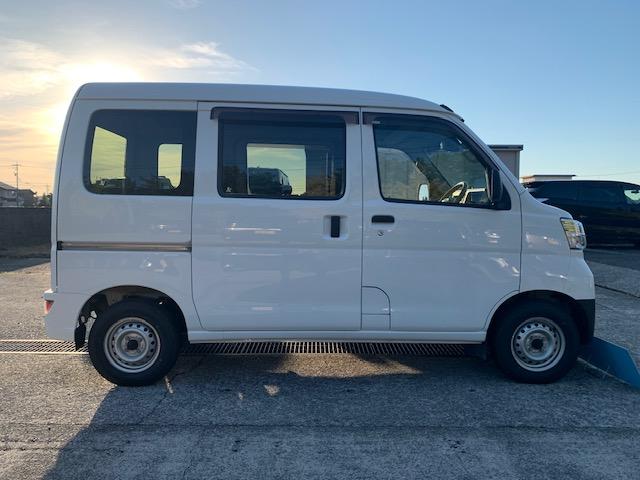 ハイゼットカーゴ ＤＸ　ＳＡＩＩ　４ＷＤ（8枚目）