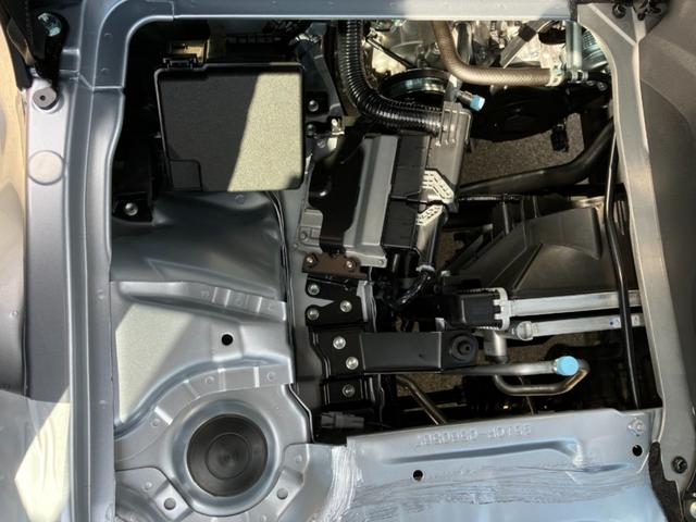 ハイゼットトラック スタンダード　スマートアシスト装着車・届出済未使用車・４ＷＤ・リヤゲートチェーン・バイザー・フロアマット付き（60枚目）
