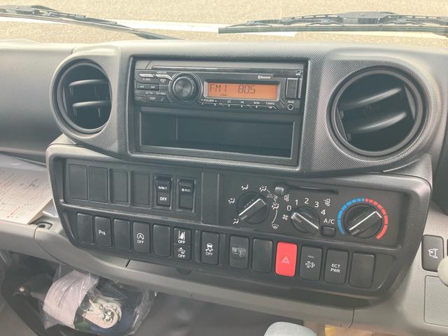 デュトロ 　２トン　アルミバン　サイドドア　ラッシングレール　オートマ　デジタルインナーミラー　ＬＥＤヘッドライト　オートライト　衝突被害軽減システム　レーンアシスト（17枚目）