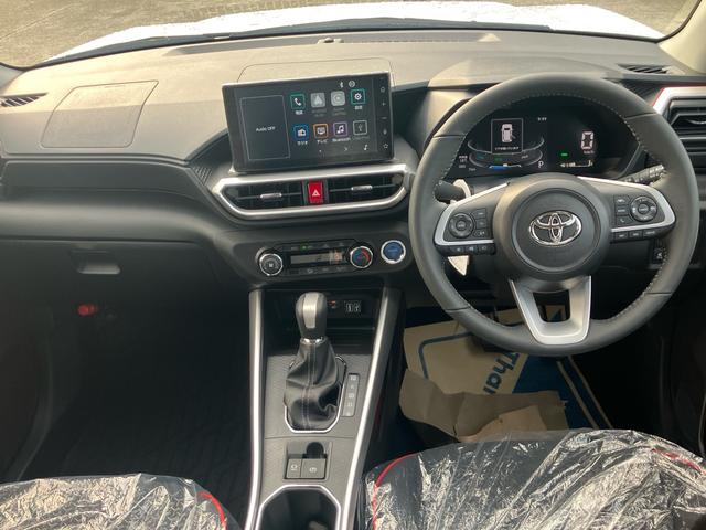 ライズ Z 登録済未使用車 純正ディスプレイオーディオ 全方位カメラ Bluetooth対応 スマートキー プッシュスタート 衝突被害軽減システム アイドリングストップ 純正17インチアルミ LEDヘッドライト(12枚目)