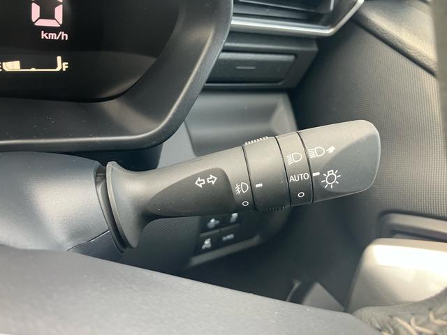 ライズ Z 登録済未使用車 純正ディスプレイオーディオ 全方位カメラ Bluetooth対応 スマートキー プッシュスタート 衝突被害軽減システム アイドリングストップ 純正17インチアルミ LEDヘッドライト(25枚目)