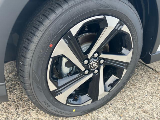 ライズ Z 登録済未使用車 純正ディスプレイオーディオ 全方位カメラ Bluetooth対応 スマートキー プッシュスタート 衝突被害軽減システム アイドリングストップ 純正17インチアルミ LEDヘッドライト(28枚目)