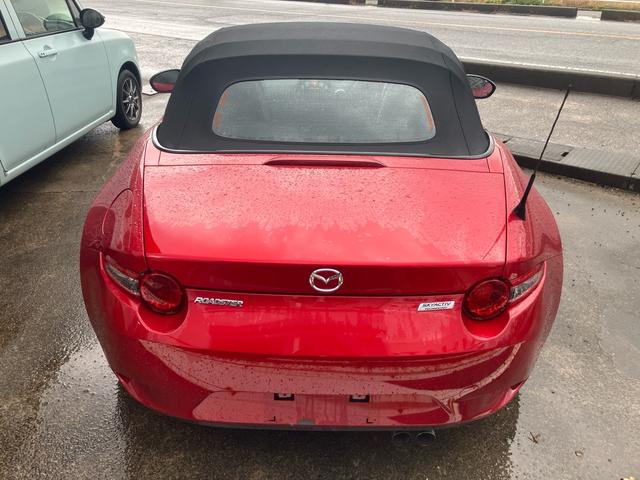 自社指定工場・板金ブース完備・各種保険取り扱いなど、お車の事ならお気軽にご相談下さい。