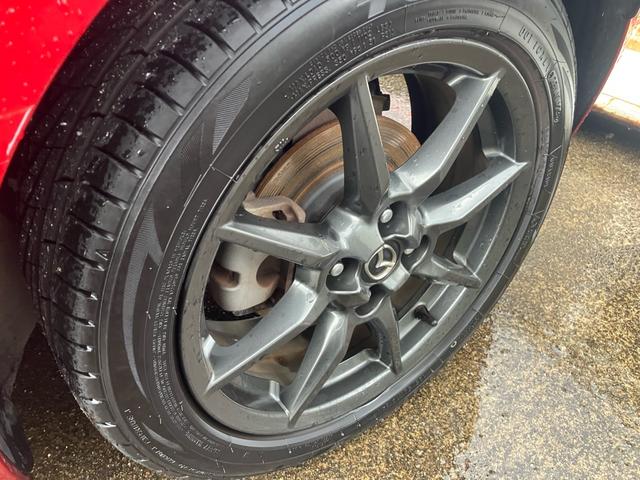 自社指定工場・板金ブース完備・各種保険取り扱いなど、お車の事ならお気軽にご相談下さい。