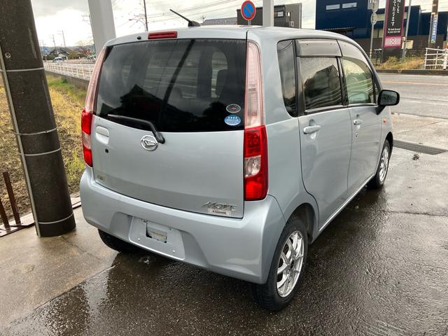 ムーヴ Ｘ　４ＷＤ　スマートキー　プッシュスタート　純正ＣＤオーディオ　アイドリングストップ　オートエアコン　電動格納ミラー　ヘッドライトレベライザー（4枚目）