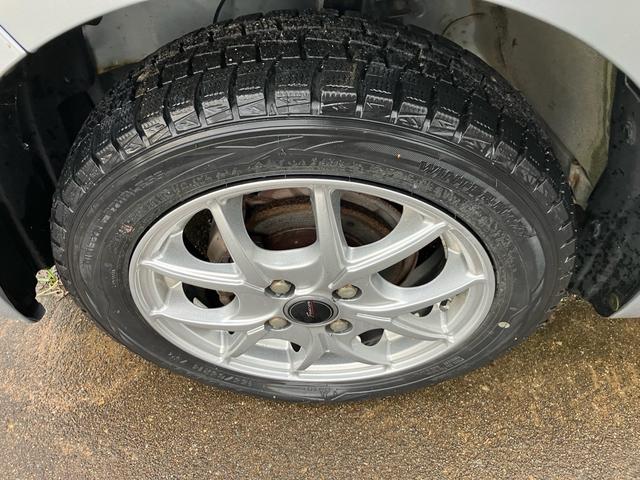 ムーヴ Ｘ　４ＷＤ　スマートキー　プッシュスタート　純正ＣＤオーディオ　アイドリングストップ　オートエアコン　電動格納ミラー　ヘッドライトレベライザー（20枚目）