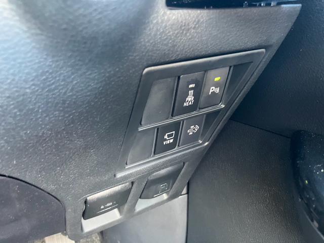 ハイラックス Ｚ　ＧＲスポーツ　４ＷＤ　純正メモリーナビ　全方位カメラ　Ｂｌｕｅｔｏｏｔｈオーディオ　ＥＴＣ　スマートキー　プッシュスタート　オートクルーズコントロール　トノカバー　純正１７インチアルミ（41枚目）