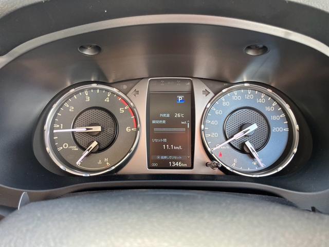 ハイラックス Ｚ　ＧＲスポーツ　４ＷＤ　純正メモリーナビ　全方位カメラ　Ｂｌｕｅｔｏｏｔｈオーディオ　ＥＴＣ　スマートキー　プッシュスタート　オートクルーズコントロール　トノカバー　純正１７インチアルミ（44枚目）