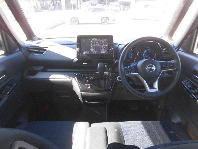 ルークス ハイウェイスター　Ｘ　プロパイロットエディション　純正９インチナビ　ドライブレコーダー　ＥＴＣ　バックカメラ　両側電動スライドドア　ＴＶ　クリアランスソナー　オートクルーズコントロール　オートライト　スマートキー　アイドリングストップ　電動格納ミラー（7枚目）