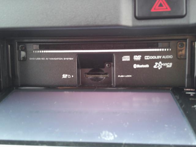 ハイゼットカーゴ ＤＸ　４ＷＤ　純正ナビ　ＤＶＤ再生　ブルートゥース　フルセグＴＶ　ＥＴＣ　キーレスエントリー　マニュアルエアコン　前席パワーウインドウ　パワーステアリング　デュアルエアバッグ　アイドリングストップ（10枚目）