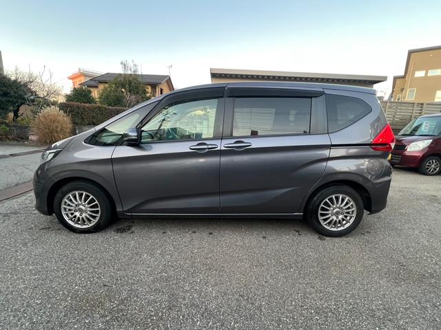 フリード G・ホンダセンシング 両側パワースライドドア、ACC、9インチナビ&フルセグTV、バックカメラ、ブルーレイ再生、スマートキ―、LEDヘッドライト&コーナーリングライト、ETC、(6枚目)