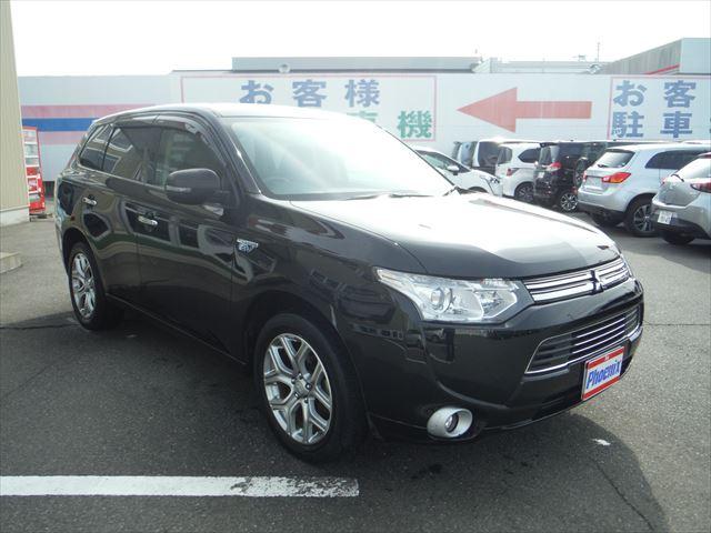 Gプレミアムパッケージ ★4WD★電気温水ヒーター★サンルーフ★メーカーナビ★フルセグTV★S・Bカメラ★ロックフォズゲートサウンド★FCM★黒本革シート★パワーテールゲート★AC100V★スマートキー★パドルシフト★(3枚目)