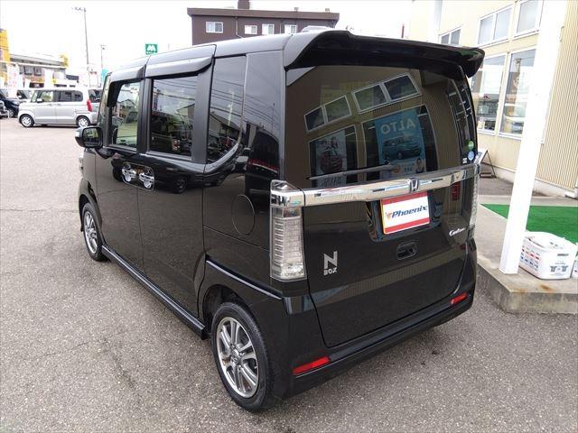 Ｎ－ＢＯＸカスタム Ｇ・Ｌパッケージ☆走行４．５万ＫＭ☆禁煙☆ＨＩＤ☆試乗ＯＫ　☆衝突軽減ブレーキ☆アイドリングストップ☆電動スライドＤ☆ＨＩＤヘッドライト☆オートライト☆フォグランプ☆スマートキー☆プッシュスタート☆アームレスト☆運転席シートリフター☆ＥＣＯＮ☆電動格納ミラー☆（10枚目）