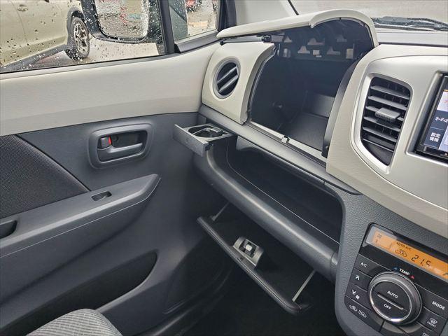 フレア ＸＧ☆車検令和９年２月迄☆禁煙車☆走行５．５万ｋｍ☆キーレス　ナビ☆ＴＶ☆シートヒーター☆アイドリングストップ☆イモビライザー☆セキュリティーアラーム☆ヘッドライトレベライザー☆ベンチシート☆オートエアコン☆キーレスエントリー☆走行５．５万ｋｍ☆試乗ＯＫ☆（49枚目）