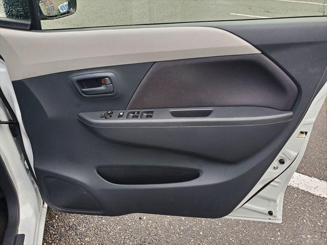 フレア ＸＧ☆車検令和９年２月迄☆禁煙車☆走行５．５万ｋｍ☆キーレス　ナビ☆ＴＶ☆シートヒーター☆アイドリングストップ☆イモビライザー☆セキュリティーアラーム☆ヘッドライトレベライザー☆ベンチシート☆オートエアコン☆キーレスエントリー☆走行５．５万ｋｍ☆試乗ＯＫ☆（69枚目）